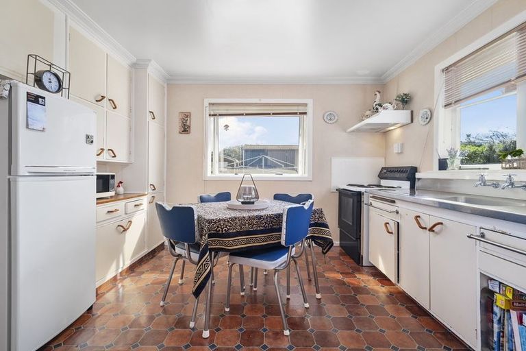 Photo of property in 50 Neal Street, Putaruru, 3411