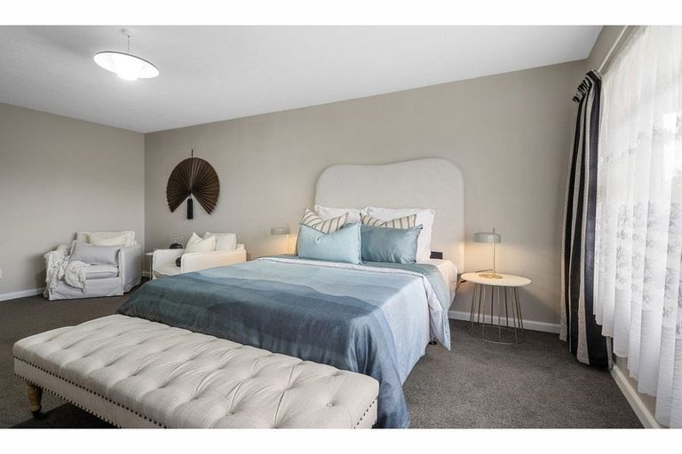 Photo of property in 10 Greenwood Close, Mairehau, Christchurch, 8013