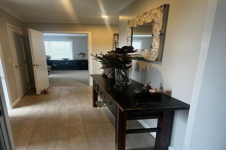 Photo of property in 5 Tucker Close, Leamington, Cambridge, 3432