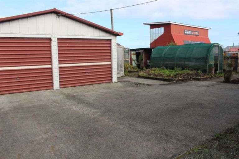 Photo of property in 28 Marlborough Street, Greymouth, 7805