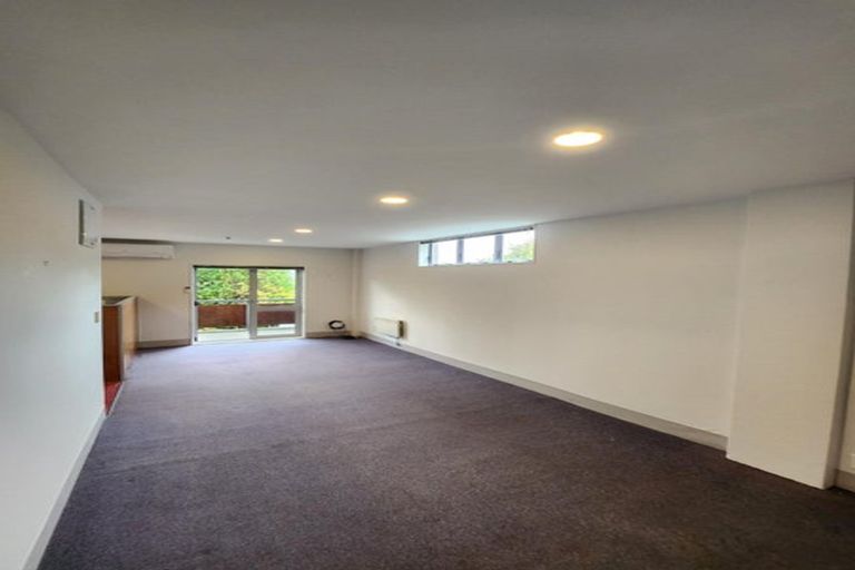 Photo of property in 5/112 Mairangi Road, Wilton, Wellington, 6012