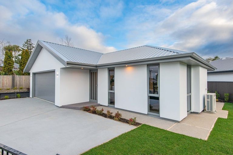 Photo of property in 5 Tapley Close, Halfway Bush, 9010