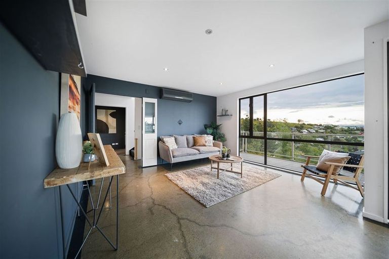 Photo of property in 15 Stronsay Lane, Hillsborough, Christchurch, 8022