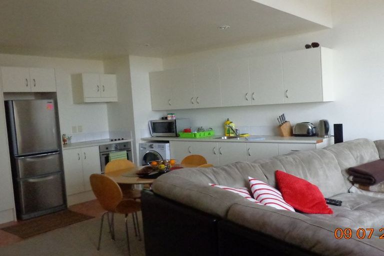 Photo of property in 5f/30 Westward Ho, Glen Eden, Auckland, 0602