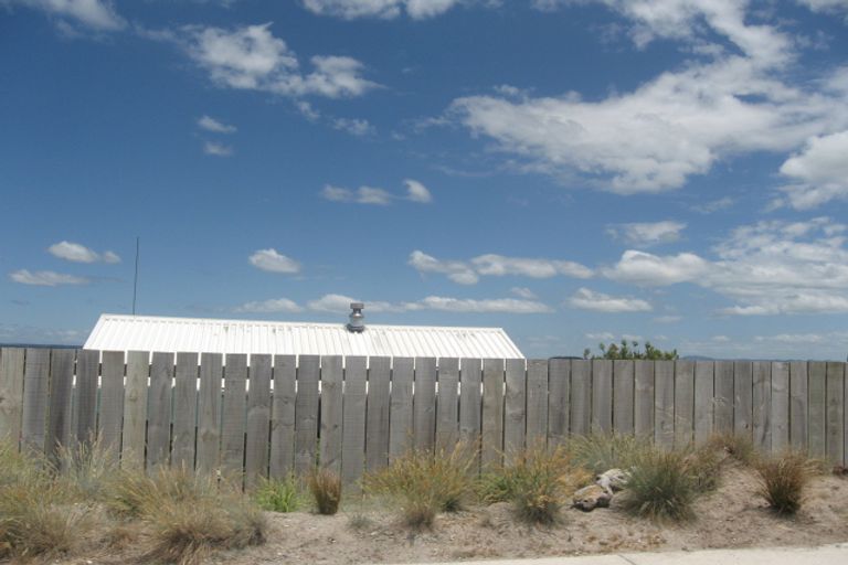 Photo of property in 156 Pukehina Parade, Pukehina, Te Puke, 3189