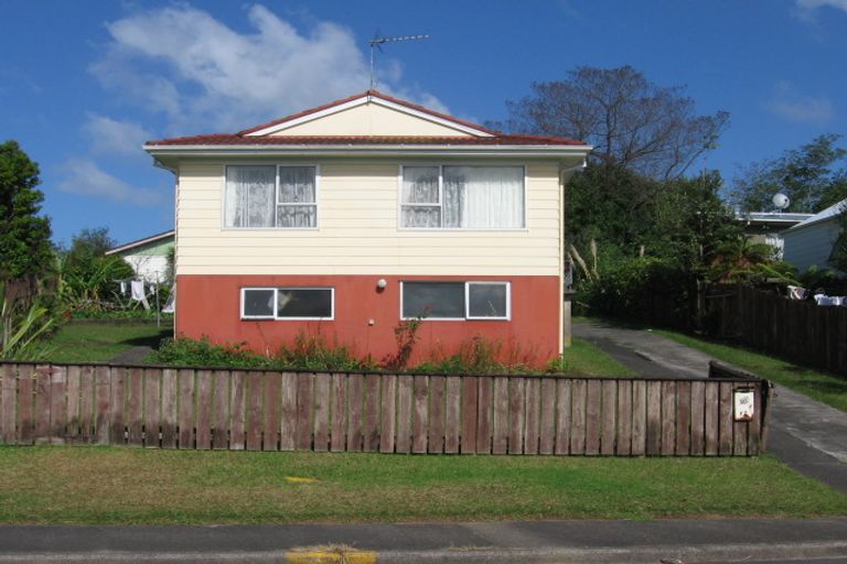 Photo of property in 10 Virgo Place, Glen Eden, Auckland, 0602