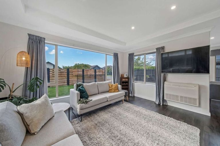 Photo of property in 17 Wyatt Street, Kaiapoi, 7630