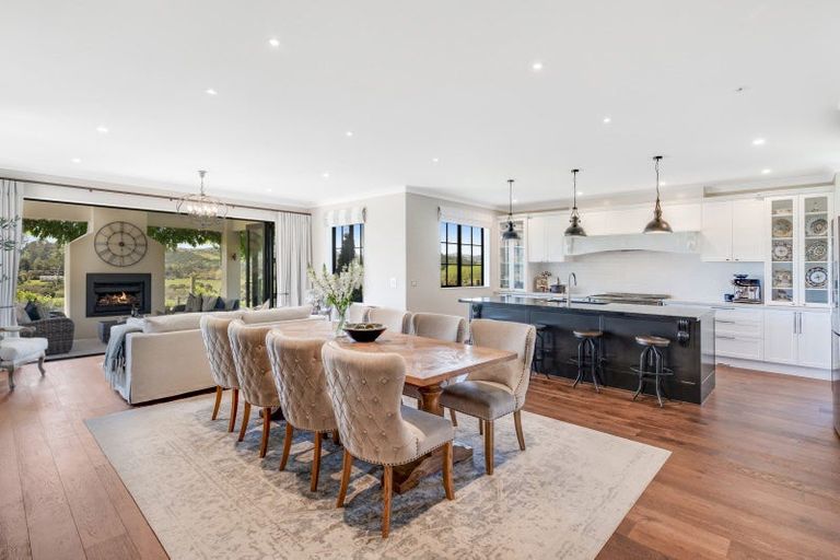 Photo of property in 61a Whitford Park Road, Whitford, Manurewa, 2576