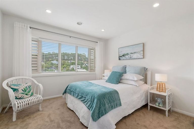 Photo of property in 73l Park Rise, Campbells Bay, Auckland, 0630