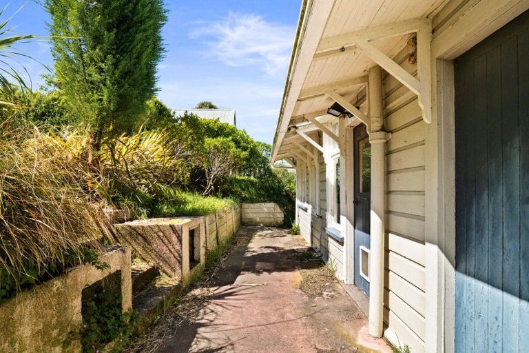 Photo of property in 269 Ravensbourne Road, Ravensbourne, Dunedin, 9022