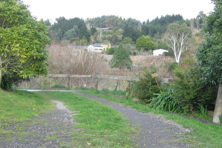 Photo of property in 17 Petersens Road, Aokautere, Palmerston North, 4471