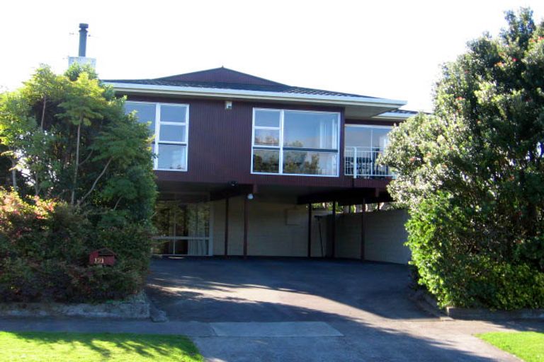 Photo of property in 121 Dittmer Drive, West End, Palmerston North, 4412