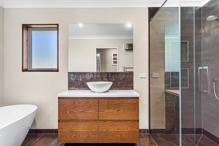 Photo of property in 8 Pukeko Way, Amberley, 7410