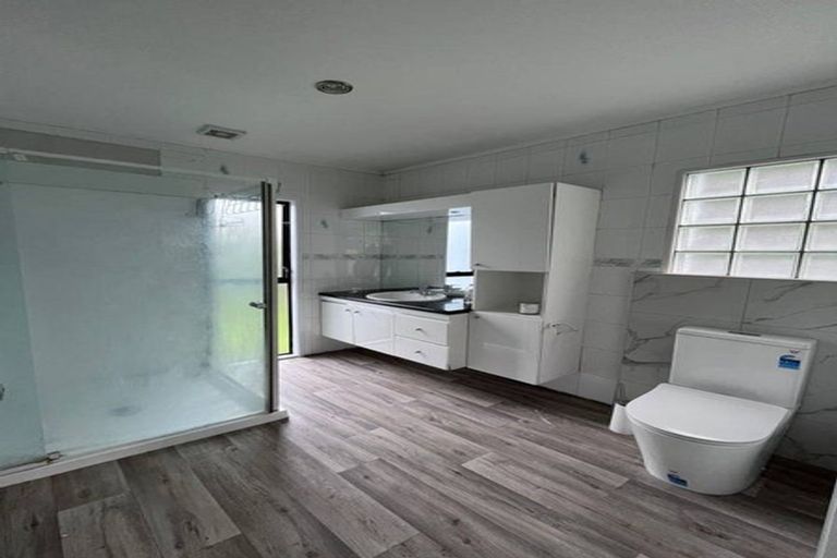 Photo of property in 19 Claude Road, Hillpark, Auckland, 2102