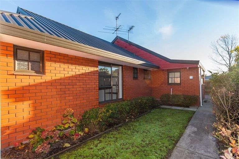 Photo of property in 23 Lodge Place, Ilam, Christchurch, 8041