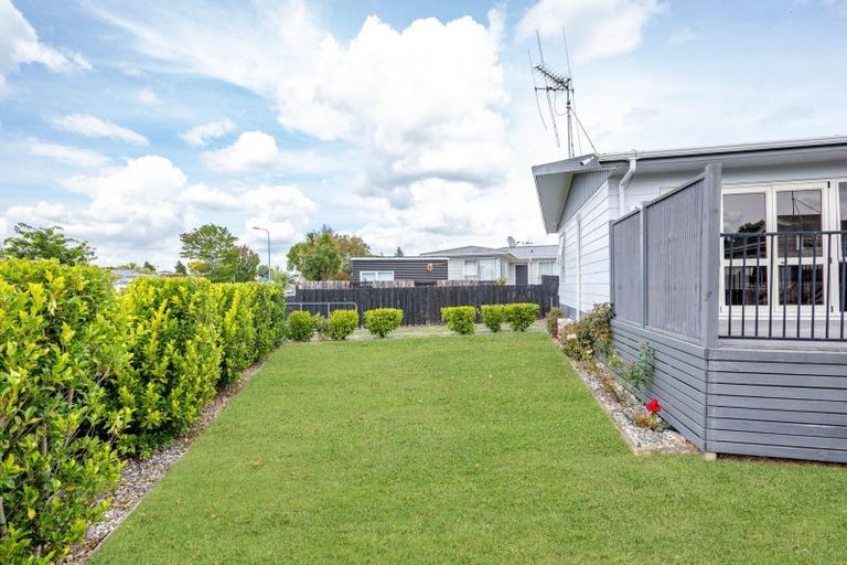 Photo of property in 33 Hyde Avenue, Nawton, Hamilton, 3200