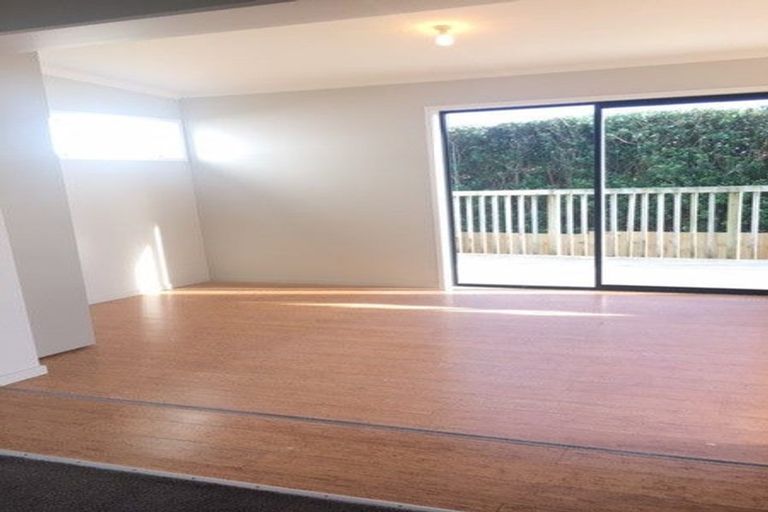 Photo of property in 86a Pupuke Road, Hillcrest, Auckland, 0627
