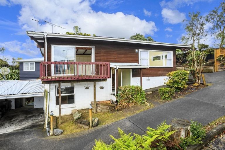 Photo of property in 1/237 Rangatira Road, Beach Haven, Auckland, 0626
