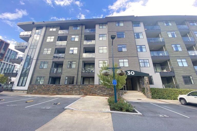 Photo of property in Wyndham Gardens Apartments, 204/30 Red Oaks Drive, Frankton, Queenstown, 9300