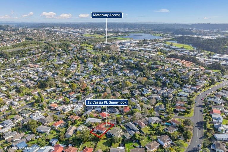 Photo of property in 12 Cassia Place, Sunnynook, Auckland, 0620