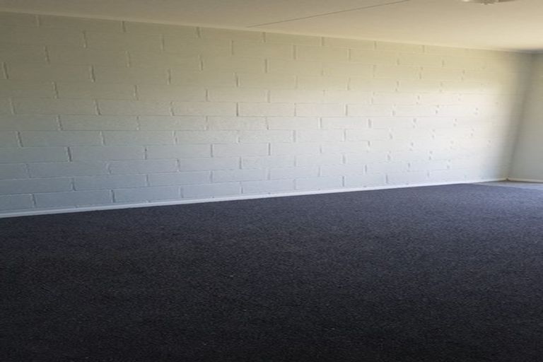 Photo of property in 46 Awamutu Grove, Waiwhetu, Lower Hutt, 5010