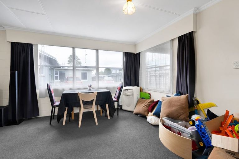 Photo of property in 33a Maire Street, Inglewood, 4330