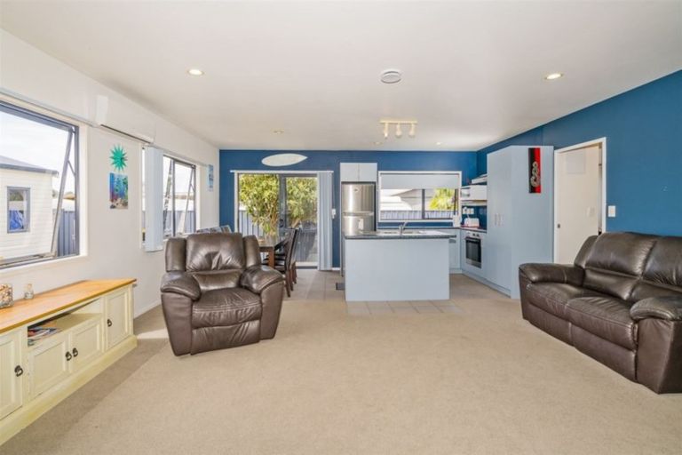 Photo of property in 43 Park Lane, Whitianga, 3510