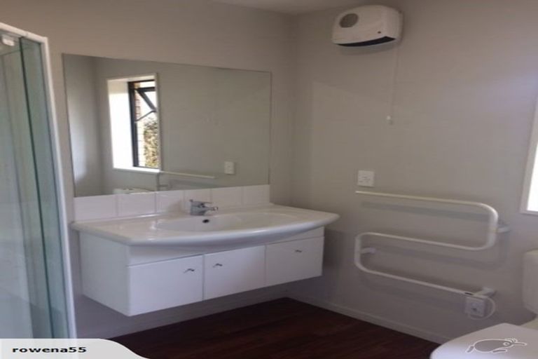 Photo of property in 92 Saint Lukes Street, Woolston, Christchurch, 8062