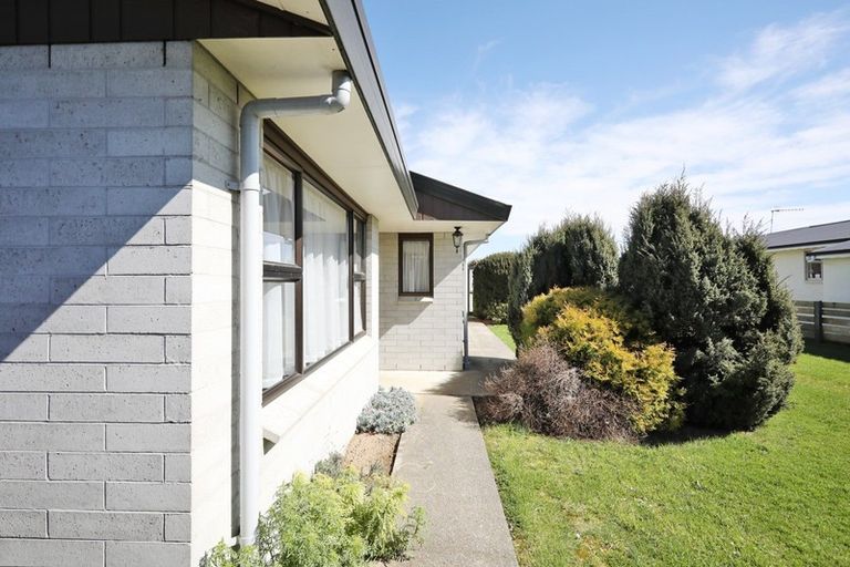 Photo of property in 746 Queens Drive, Waikiwi, Invercargill, 9810