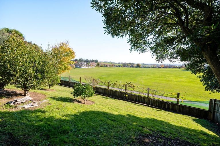 Photo of property in 10 Strata View, Western Heights, Hamilton, 3200