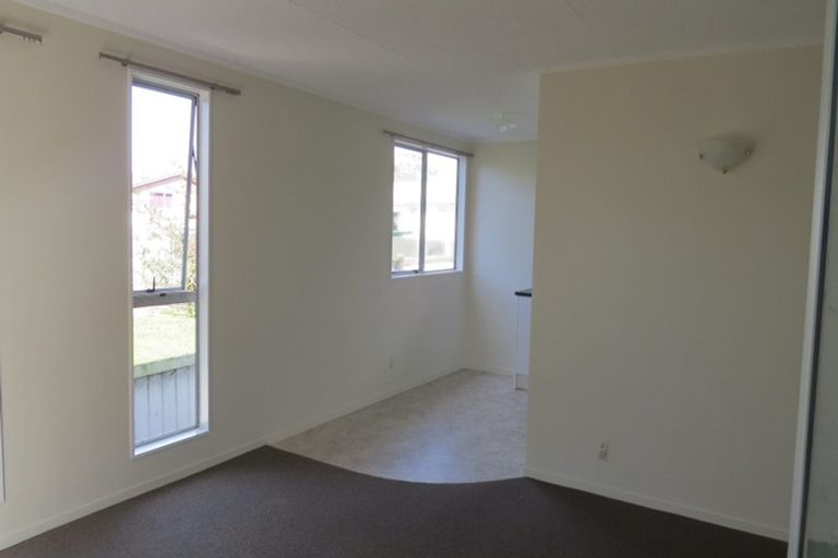 Photo of property in 2b Oak Avenue, Nawton, Hamilton, 3200