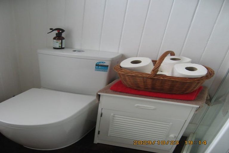 Photo of property in 94 Victoria Road, Devonport, Auckland, 0624