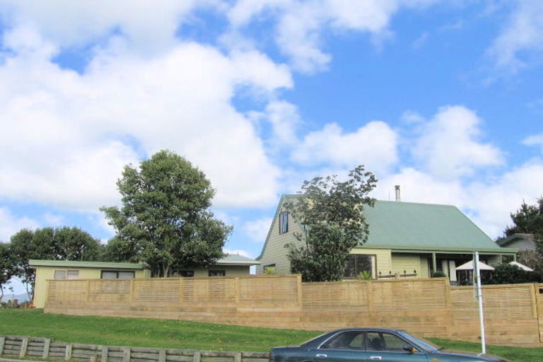 Photo of property in 308 Dickson Road, Papamoa Beach, Papamoa, 3118