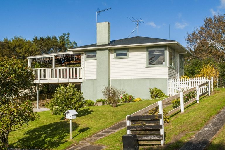 Photo of property in 33 Cutler Street, New Lynn, Auckland, 0600