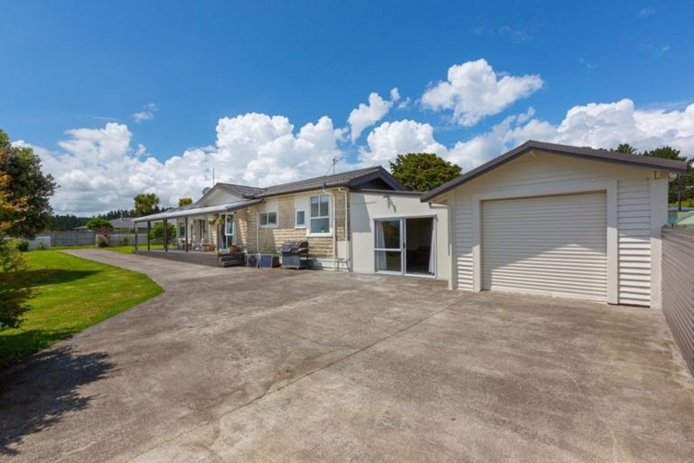 Photo of property in 37 Allan Road, Burgess Park, New Plymouth, 4371