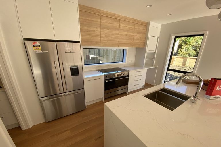 Photo of property in 105 Silverstream Road, Crofton Downs, Wellington, 6035