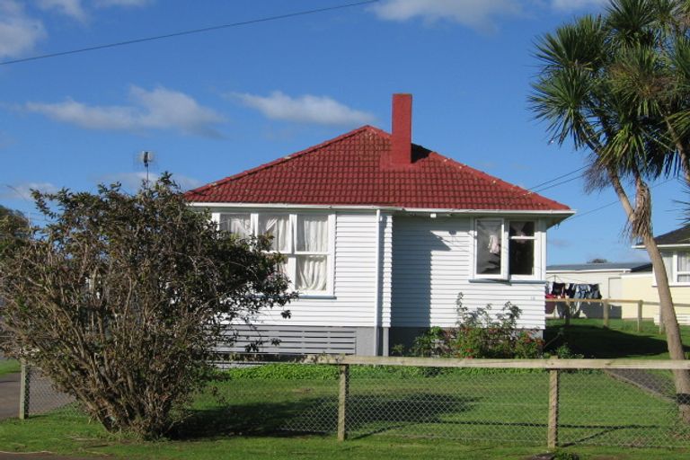 Photo of property in 14 Cooper Crescent, Otara, Auckland, 2023