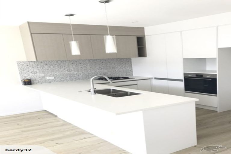 Photo of property in 14 Kapia Drive, Takanini, 2112