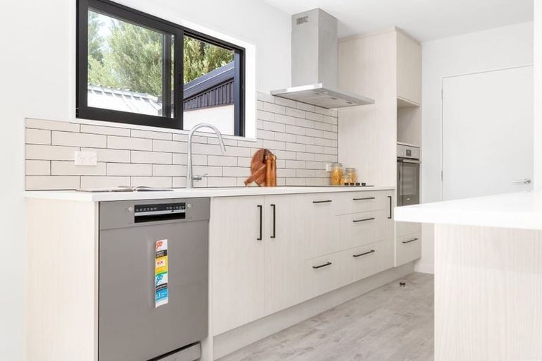 Photo of property in 2/9 Walpole Street, Waltham, Christchurch, 8023