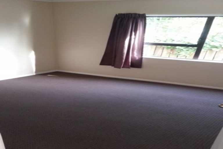 Photo of property in 2/125 Settlement Road, Papakura, 2110