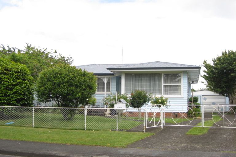 Photo of property in 40 Tairere Crescent, Rosehill, Papakura, 2113