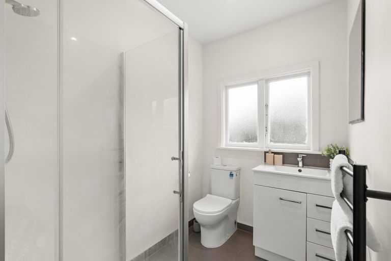 Photo of property in 6 Charlesworth Street, Woolston, Christchurch, 8023