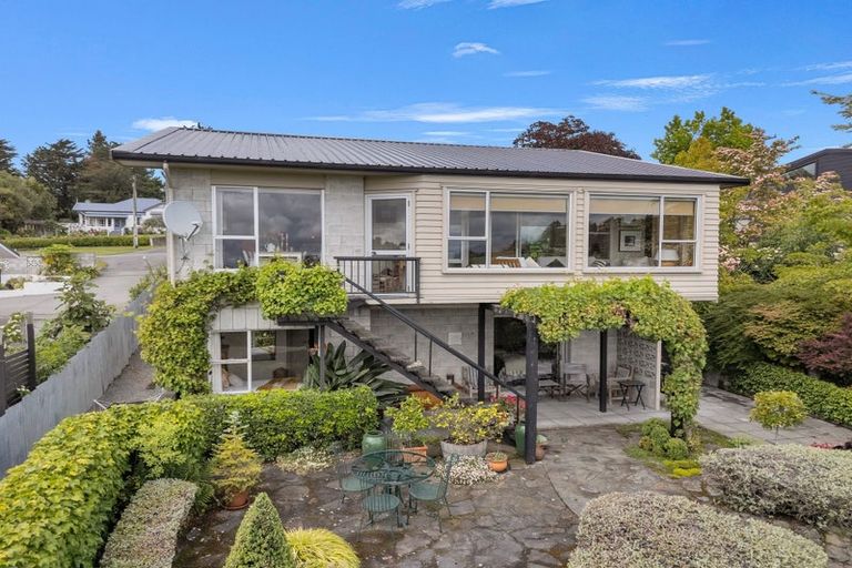 Photo of property in 12 Pye Road, Geraldine Downs, Geraldine, 7991