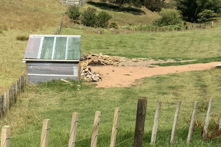 Photo of property in 18 Ross Road, Parua Bay, Onerahi, 0192