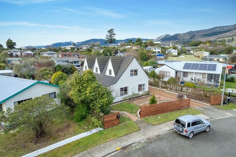 Photo of property in 27 Giblin Street, Richmond, 7020