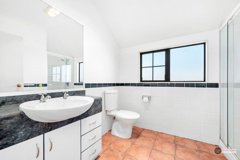 Photo of property in 9 Wilford Street, Woburn, Lower Hutt, 5011