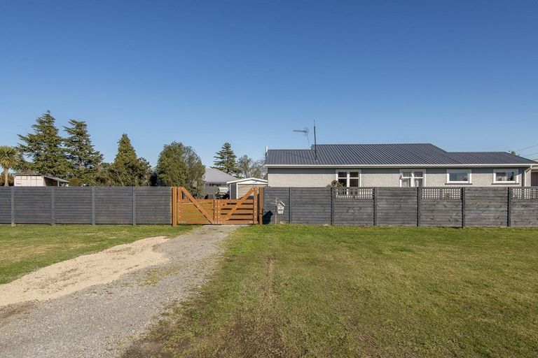 Photo of property in 1 Halkett Street, Darfield, 7510