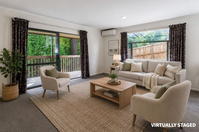 Photo of property in 15a Kellett Road, Ranui, Auckland, 0612
