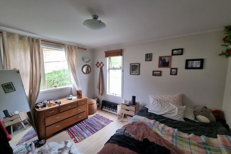 Photo of property in 72 Buckley Road, Southgate, Wellington, 6023