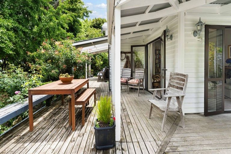 Photo of property in 23 Wharf Road, Clarks Beach, Pukekohe, 2679